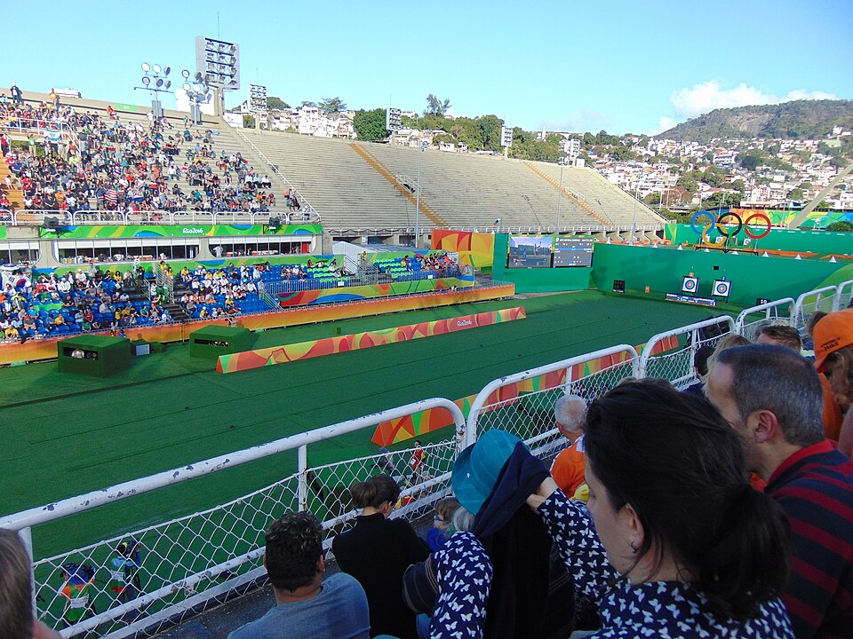 Олимпийская стрельба из лука — иллюстрация